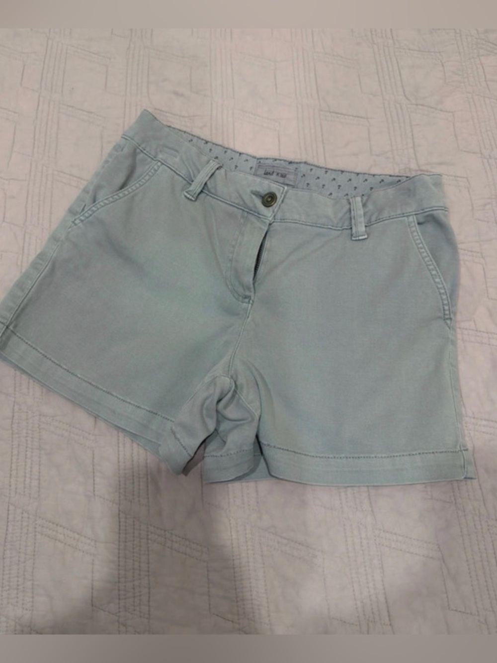 Land N Sea Casual Shorts in Light Blue